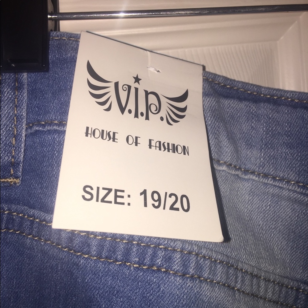 Ripped jeans - Picture 4 of 4